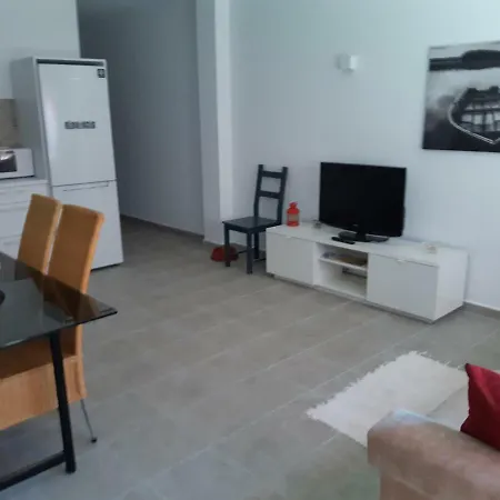 Apartmán Apartamento Nuevo Costa Brava Con Wifi Y Accesible *